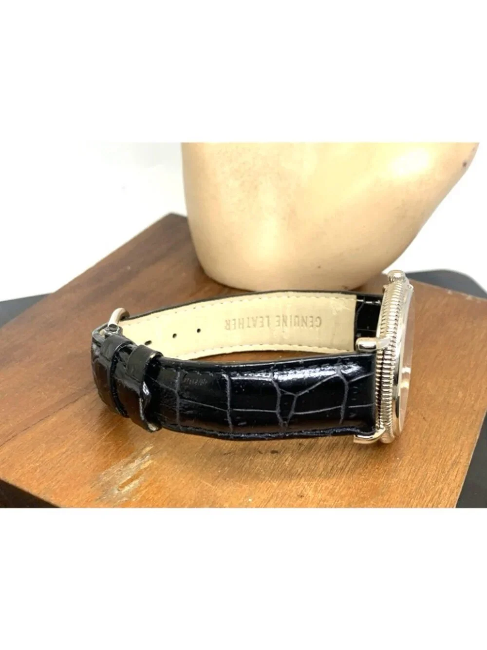 Bergenger Men's Watch Quartz Black Dial Silver Tone Case Leather Strap 38mm